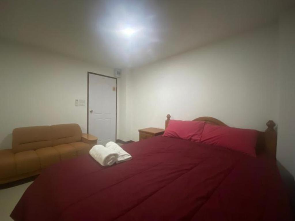 Oyo 1135 Triple A Residence Csiangmaj Kültér fotó